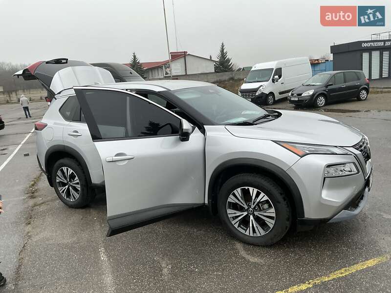 Позашляховик / Кросовер Nissan Rogue 2021 в Вінниці
