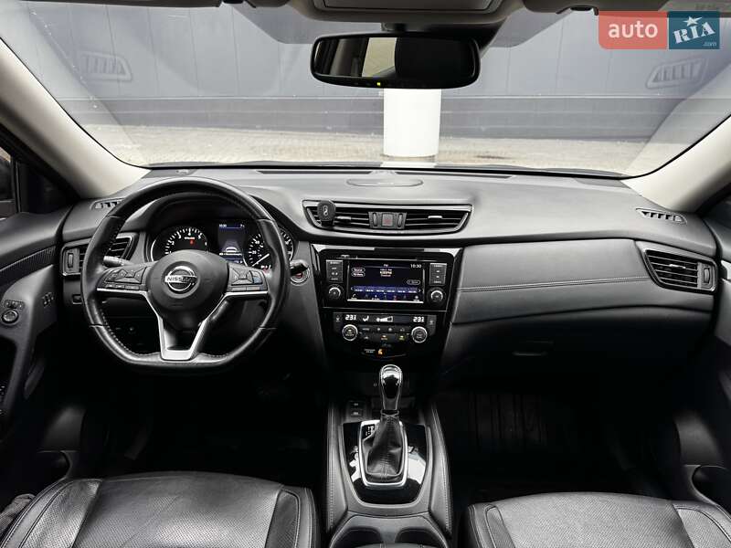 Внедорожник / Кроссовер Nissan Rogue 2018 в Киеве