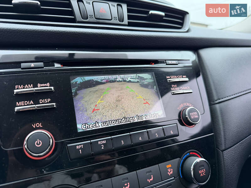 Внедорожник / Кроссовер Nissan Rogue 2018 в Ивано-Франковске