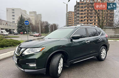 Внедорожник / Кроссовер Nissan Rogue 2018 в Харькове