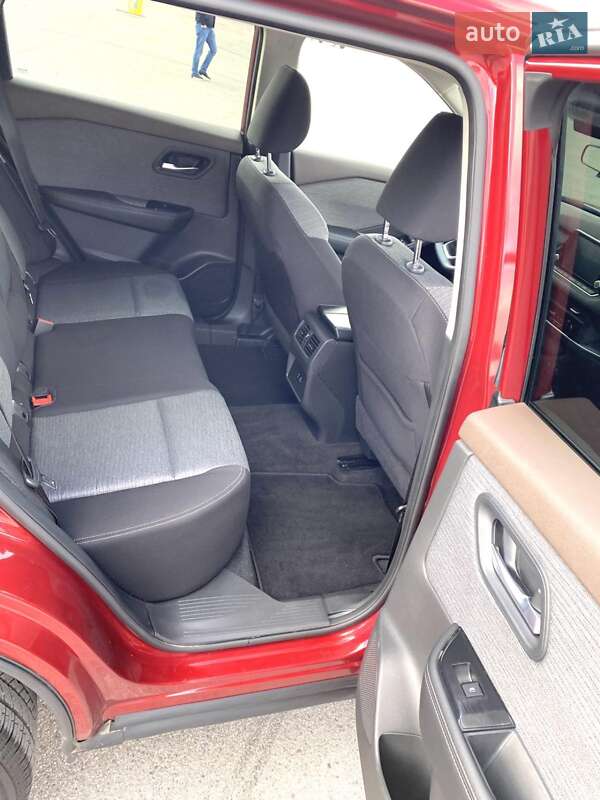 Позашляховик / Кросовер Nissan Rogue 2023 в Львові фото 11 Позашляховик / Кросовер Nissan Rogue 2023 в Львові