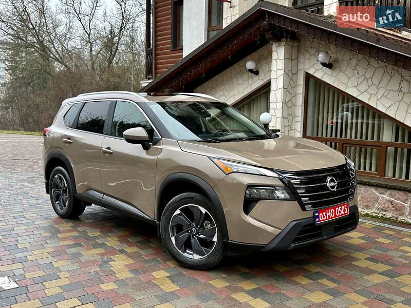 Позашляховик / Кросовер Nissan Rogue 2024 в Тернополі