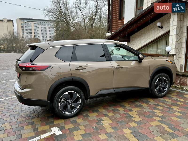 Позашляховик / Кросовер Nissan Rogue 2024 в Тернополі