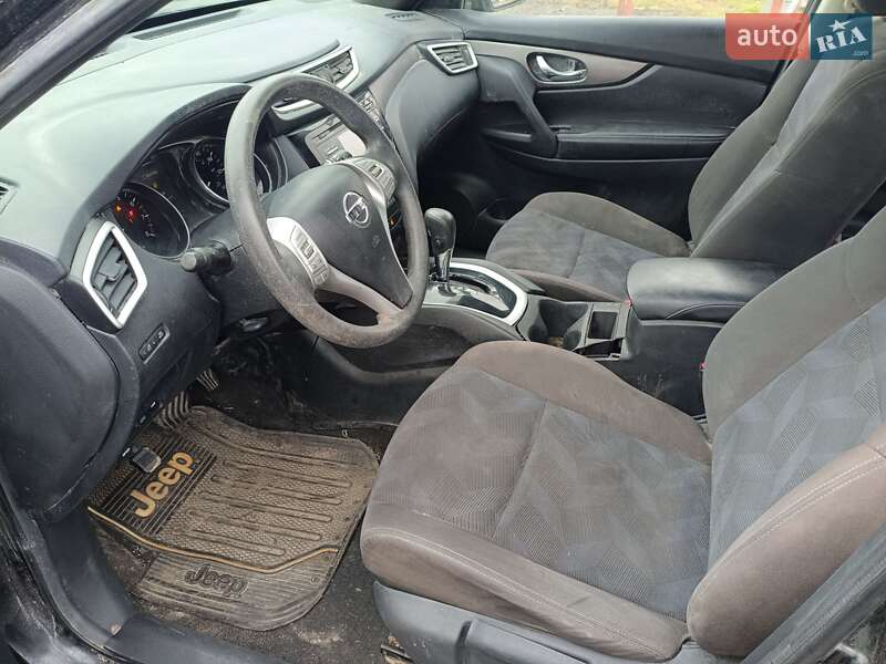 Внедорожник / Кроссовер Nissan Rogue 2014 в Киеве