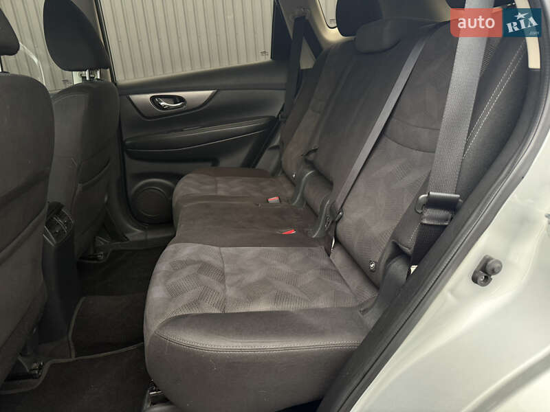 Внедорожник / Кроссовер Nissan Rogue 2016 в Николаеве фото 12 Внедорожник / Кроссовер Nissan Rogue 2016 в Николаеве