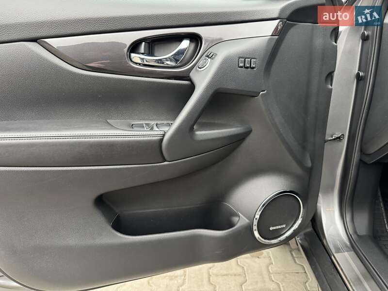 Внедорожник / Кроссовер Nissan Rogue 2019 в Киеве фото 18 Внедорожник / Кроссовер Nissan Rogue 2019 в Киеве