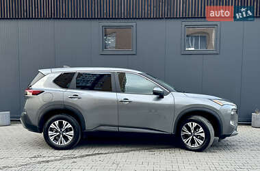 Позашляховик / Кросовер Nissan Rogue 2023 в Хмельницькому
