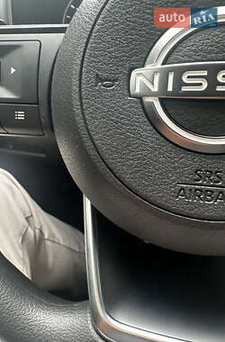 Позашляховик / Кросовер Nissan Rogue 2023 в Хмельницькому