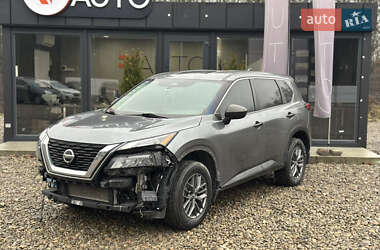 Внедорожник / Кроссовер Nissan Rogue 2021 в Львове