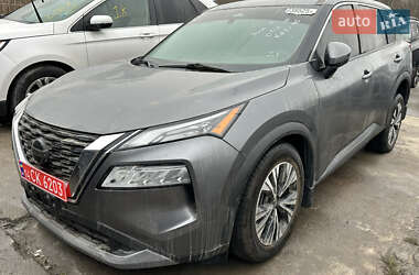 Внедорожник / Кроссовер Nissan Rogue 2021 в Львове
