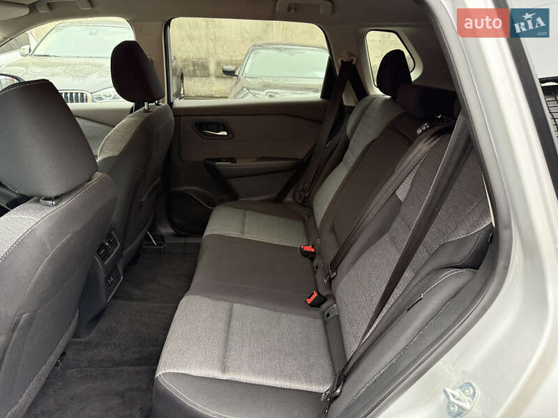 Позашляховик / Кросовер Nissan Rogue 2023 в Запоріжжі