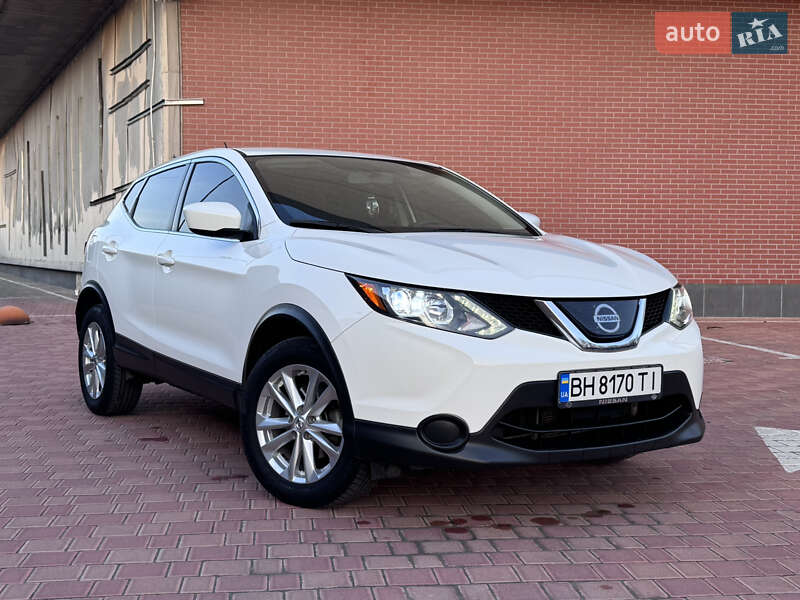 Позашляховик / Кросовер Nissan Rogue 2018 в Одесі фото 2 Позашляховик / Кросовер Nissan Rogue 2018 в Одесі