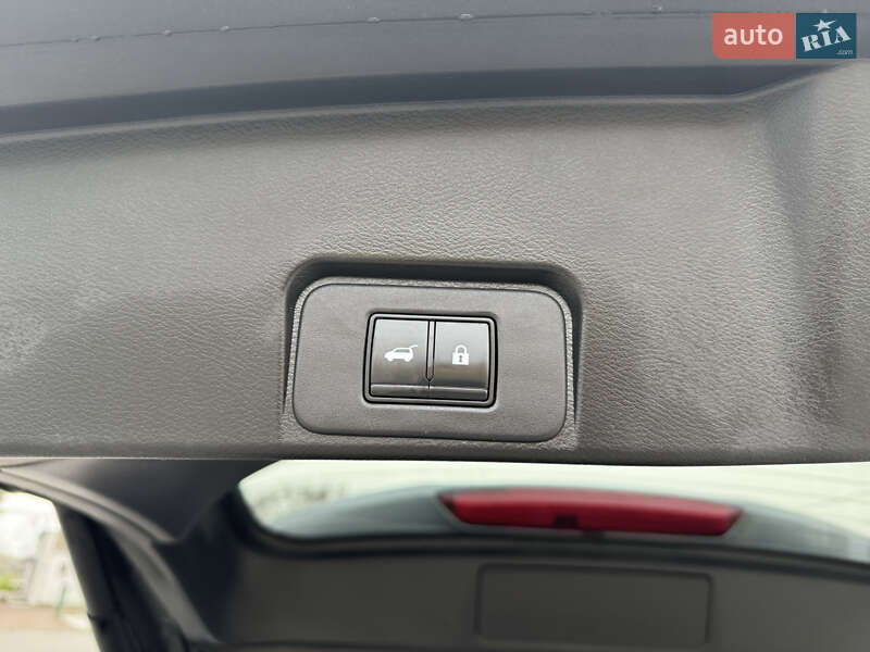 Внедорожник / Кроссовер Nissan Rogue 2021 в Измаиле