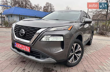 Позашляховик / Кросовер Nissan Rogue 2021 в Запоріжжі