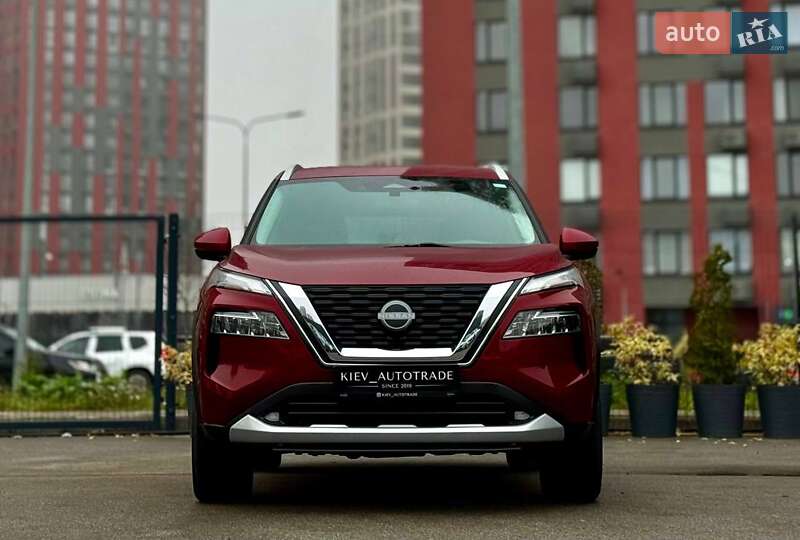 Внедорожник / Кроссовер Nissan Rogue 2022 в Киеве