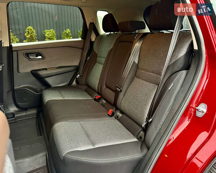 Внедорожник / Кроссовер Nissan Rogue 2022 в Киеве