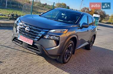 Позашляховик / Кросовер Nissan Rogue 2024 в Луцьку