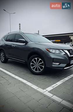 Позашляховик / Кросовер Nissan Rogue 2018 в Одесі