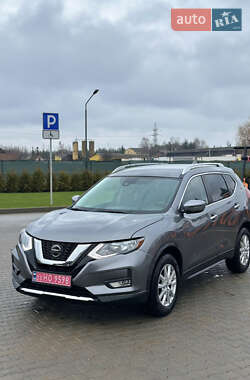 Позашляховик / Кросовер Nissan Rogue 2020 в Вінниці