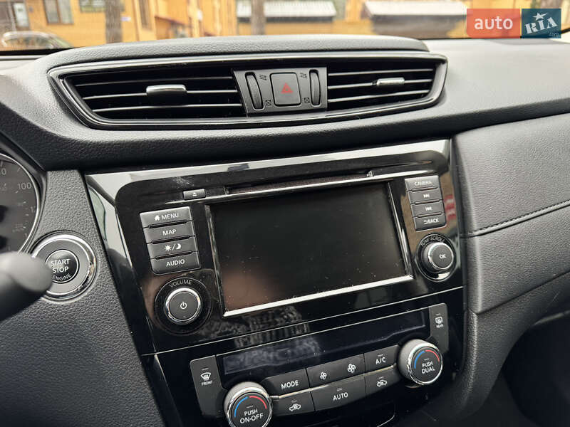 Внедорожник / Кроссовер Nissan Rogue 2018 в Нетешине