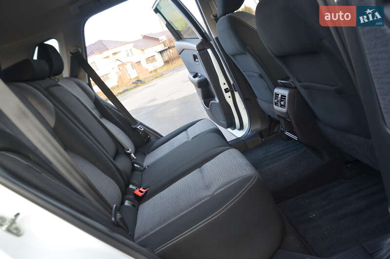 Позашляховик / Кросовер Nissan Rogue 2021 в Дрогобичі фото 54 Позашляховик / Кросовер Nissan Rogue 2021 в Дрогобичі