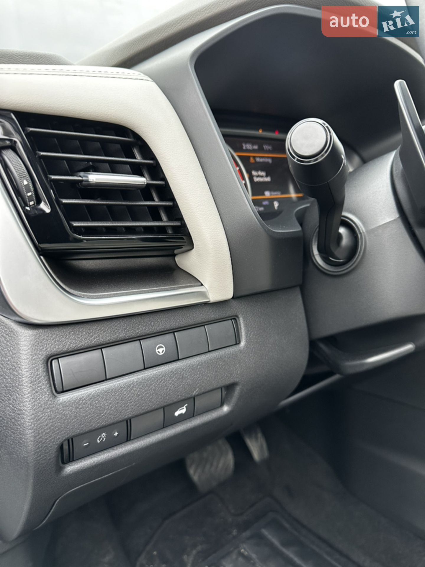 2022 Nissan Rogue - мініатюра 17