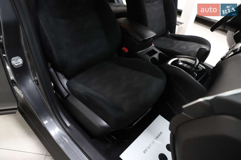 Позашляховик / Кросовер Nissan Rogue 2017 в Дрогобичі фото 50 Позашляховик / Кросовер Nissan Rogue 2017 в Дрогобичі