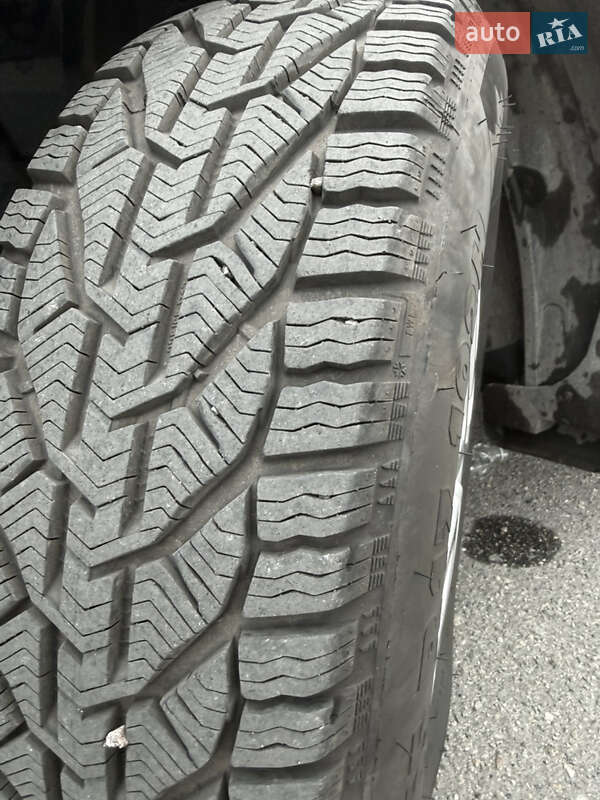 Внедорожник / Кроссовер Nissan Rogue 2018 в Запорожье фото 7 Внедорожник / Кроссовер Nissan Rogue 2018 в Запорожье