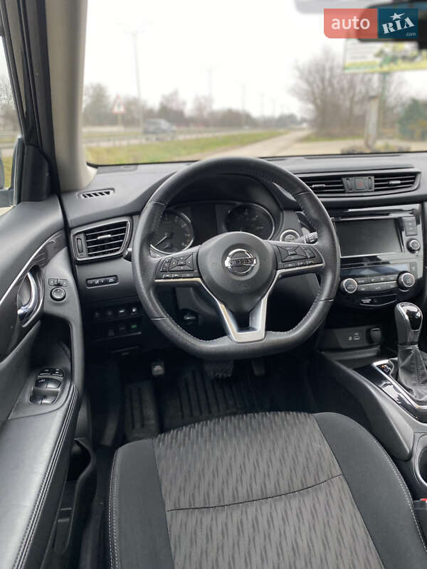 Внедорожник / Кроссовер Nissan Rogue 2018 в Ровно фото 24 Внедорожник / Кроссовер Nissan Rogue 2018 в Ровно