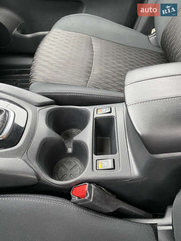 Внедорожник / Кроссовер Nissan Rogue 2018 в Ровно фото 29 Внедорожник / Кроссовер Nissan Rogue 2018 в Ровно