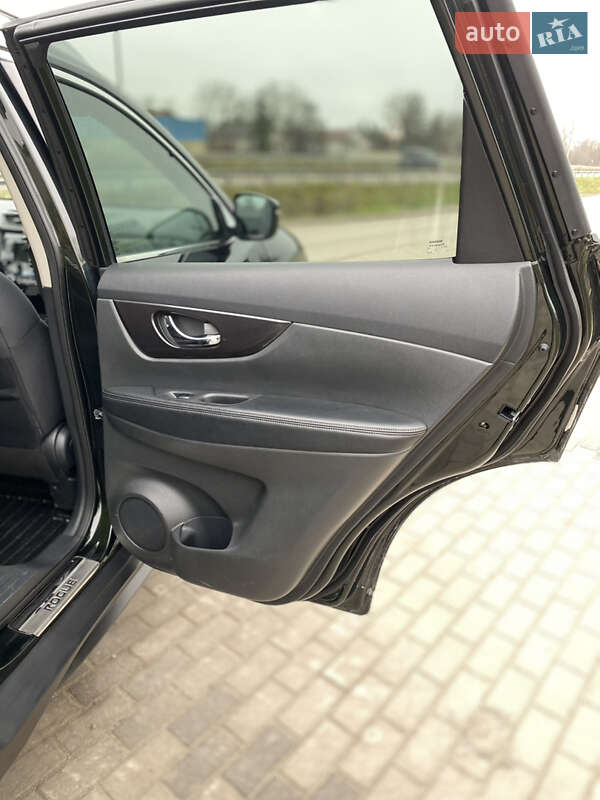 Внедорожник / Кроссовер Nissan Rogue 2018 в Ровно фото 31 Внедорожник / Кроссовер Nissan Rogue 2018 в Ровно