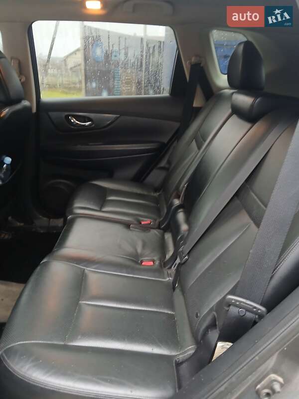 Позашляховик / Кросовер Nissan Rogue 2014 в Івано-Франківську