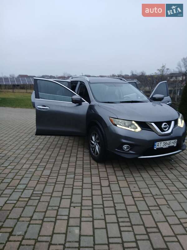 Позашляховик / Кросовер Nissan Rogue 2014 в Івано-Франківську