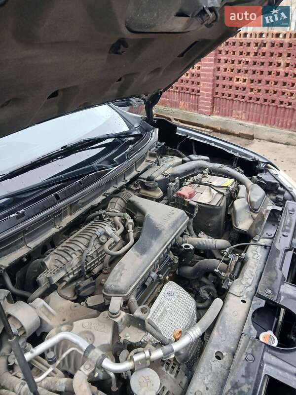 Позашляховик / Кросовер Nissan Rogue 2014 в Івано-Франківську