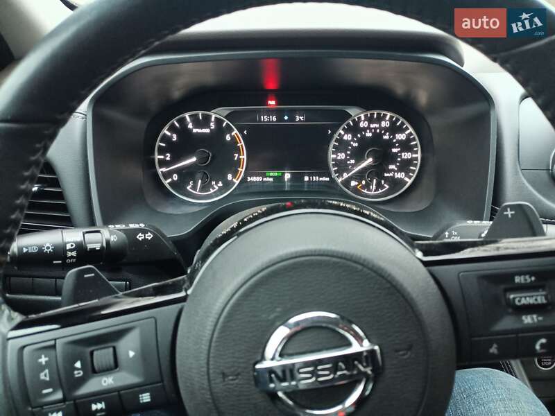 Позашляховик / Кросовер Nissan Rogue 2022 в Дніпрі