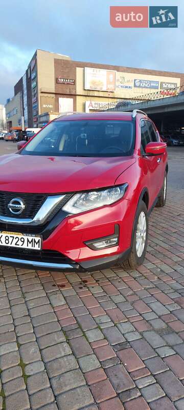 Позашляховик / Кросовер Nissan Rogue 2017 в Харкові