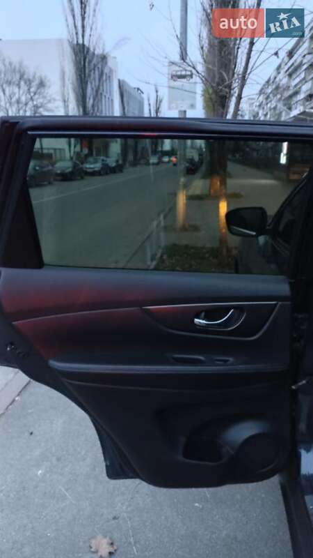 Внедорожник / Кроссовер Nissan Rogue 2016 в Киеве фото 15 Внедорожник / Кроссовер Nissan Rogue 2016 в Киеве