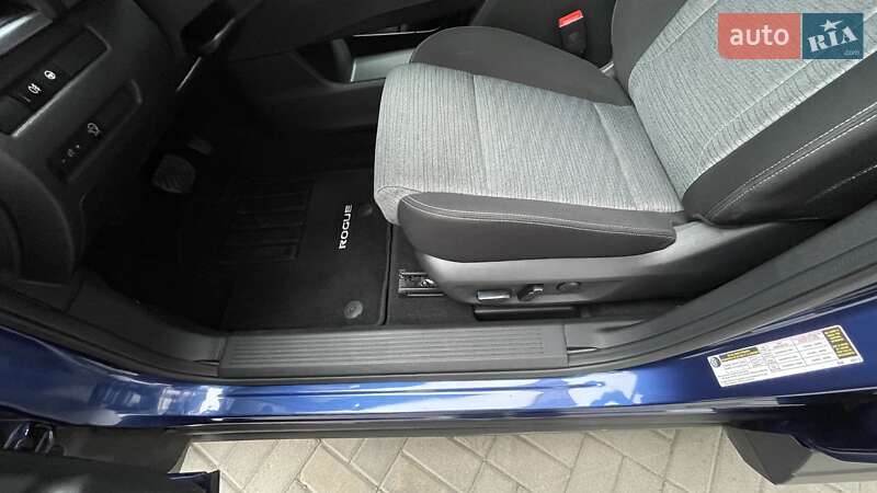 Внедорожник / Кроссовер Nissan Rogue 2023 в Днепре фото 16 Внедорожник / Кроссовер Nissan Rogue 2023 в Днепре