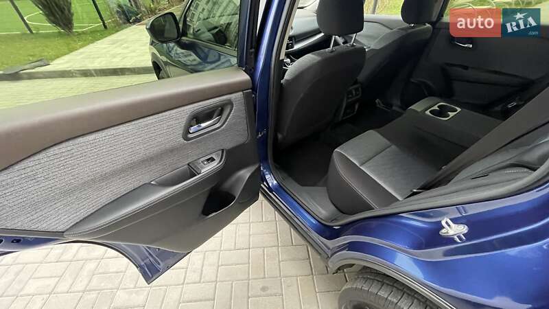 Внедорожник / Кроссовер Nissan Rogue 2023 в Днепре фото 20 Внедорожник / Кроссовер Nissan Rogue 2023 в Днепре