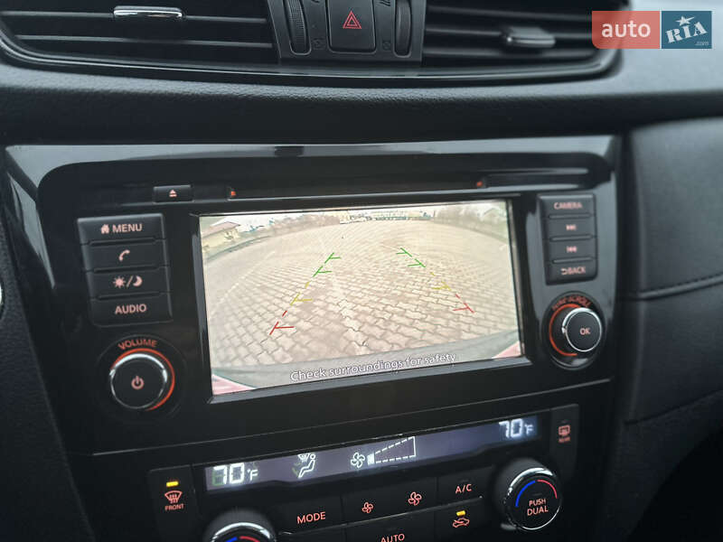 Позашляховик / Кросовер Nissan Rogue 2018 в Городку