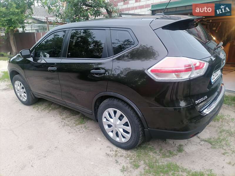 Позашляховик / Кросовер Nissan Rogue 2016 в Чернігові