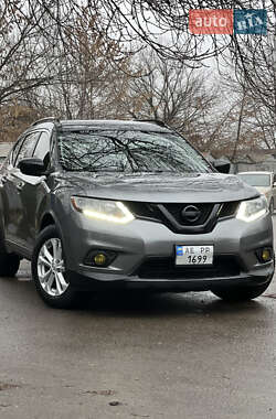 Внедорожник / Кроссовер Nissan Rogue 2015 в Днепре