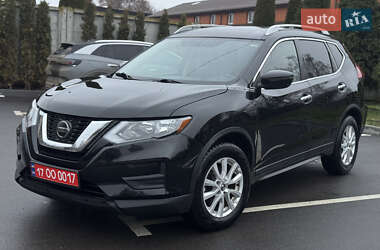 Внедорожник / Кроссовер Nissan Rogue 2018 в Лубнах