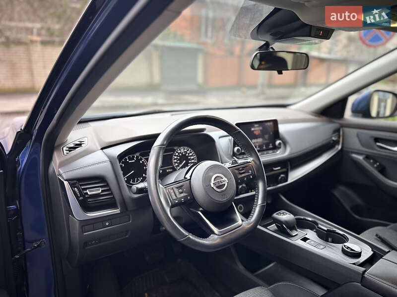 Внедорожник / Кроссовер Nissan Rogue 2021 в Одессе