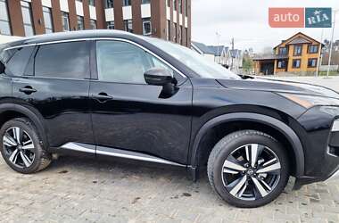 Внедорожник / Кроссовер Nissan Rogue 2020 в Киеве