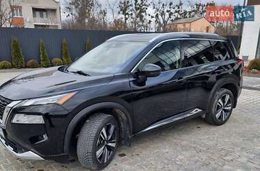 Внедорожник / Кроссовер Nissan Rogue 2020 в Киеве