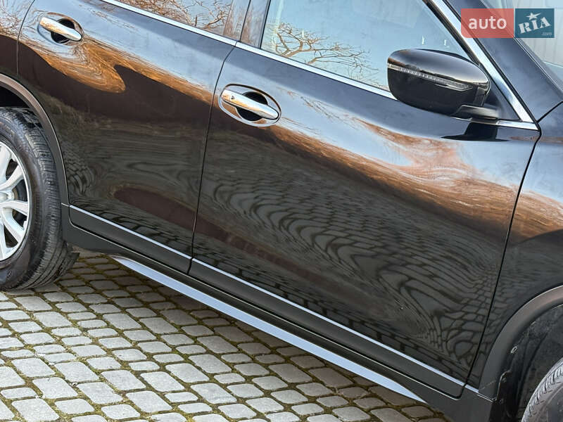 Внедорожник / Кроссовер Nissan Rogue 2017 в Дрогобыче фото 12 Внедорожник / Кроссовер Nissan Rogue 2017 в Дрогобыче