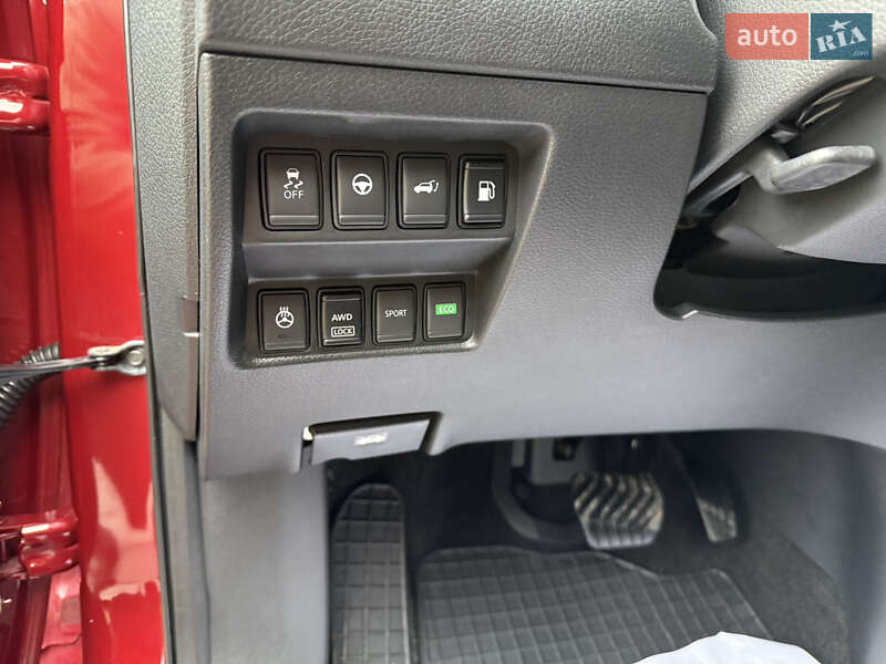 Внедорожник / Кроссовер Nissan Rogue 2018 в Белой Церкви