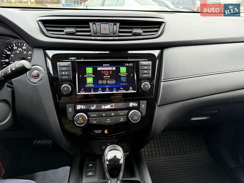 Внедорожник / Кроссовер Nissan Rogue 2018 в Белой Церкви