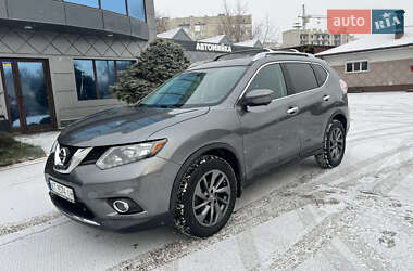 Внедорожник / Кроссовер Nissan Rogue 2015 в Харькове